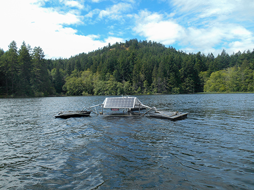 solarbee making water better in beautiful mountain lake